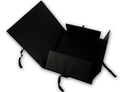 Zeichnungsmappe mit Verschlussbändern, 1.230g/qm, 32x45cm, schwarz