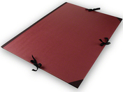 Zeichnungsmappe mit Verschlussbändern, 1.230g/qm, 52x72cm, burgund